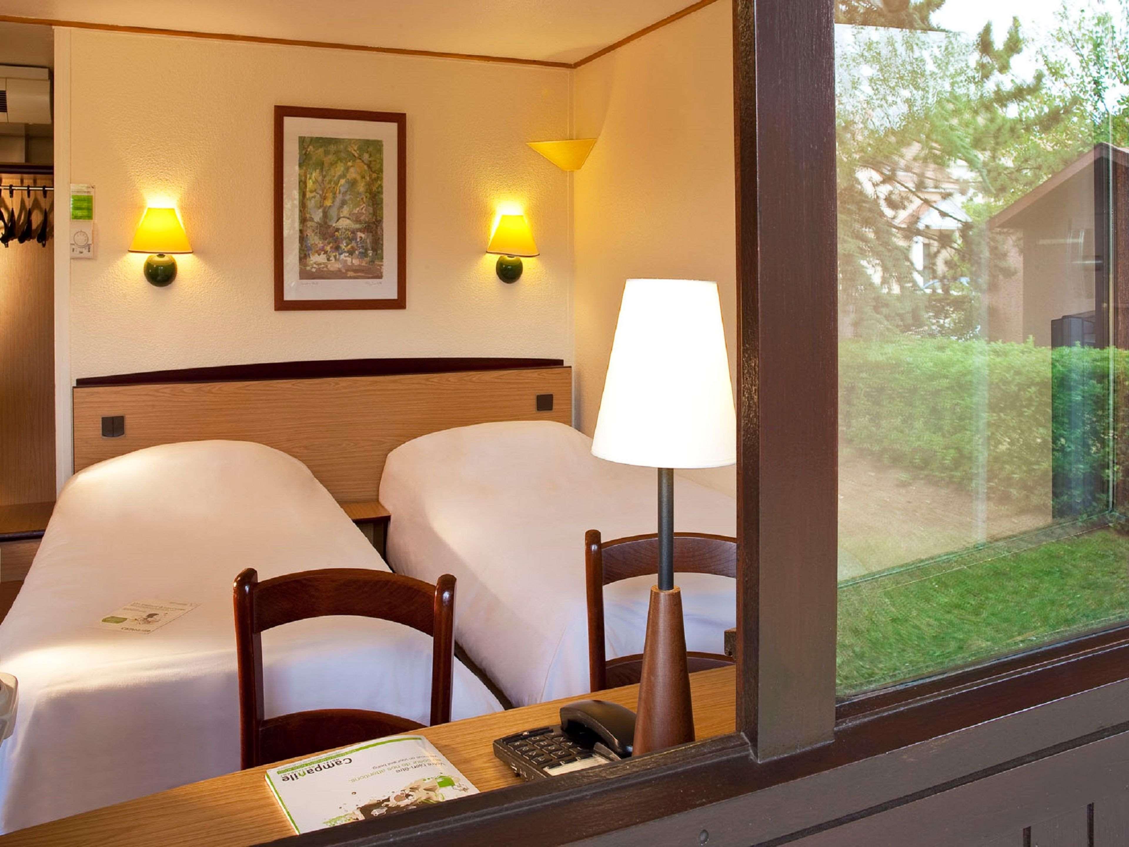 Hotel De La Briere Trignac Ngoại thất bức ảnh