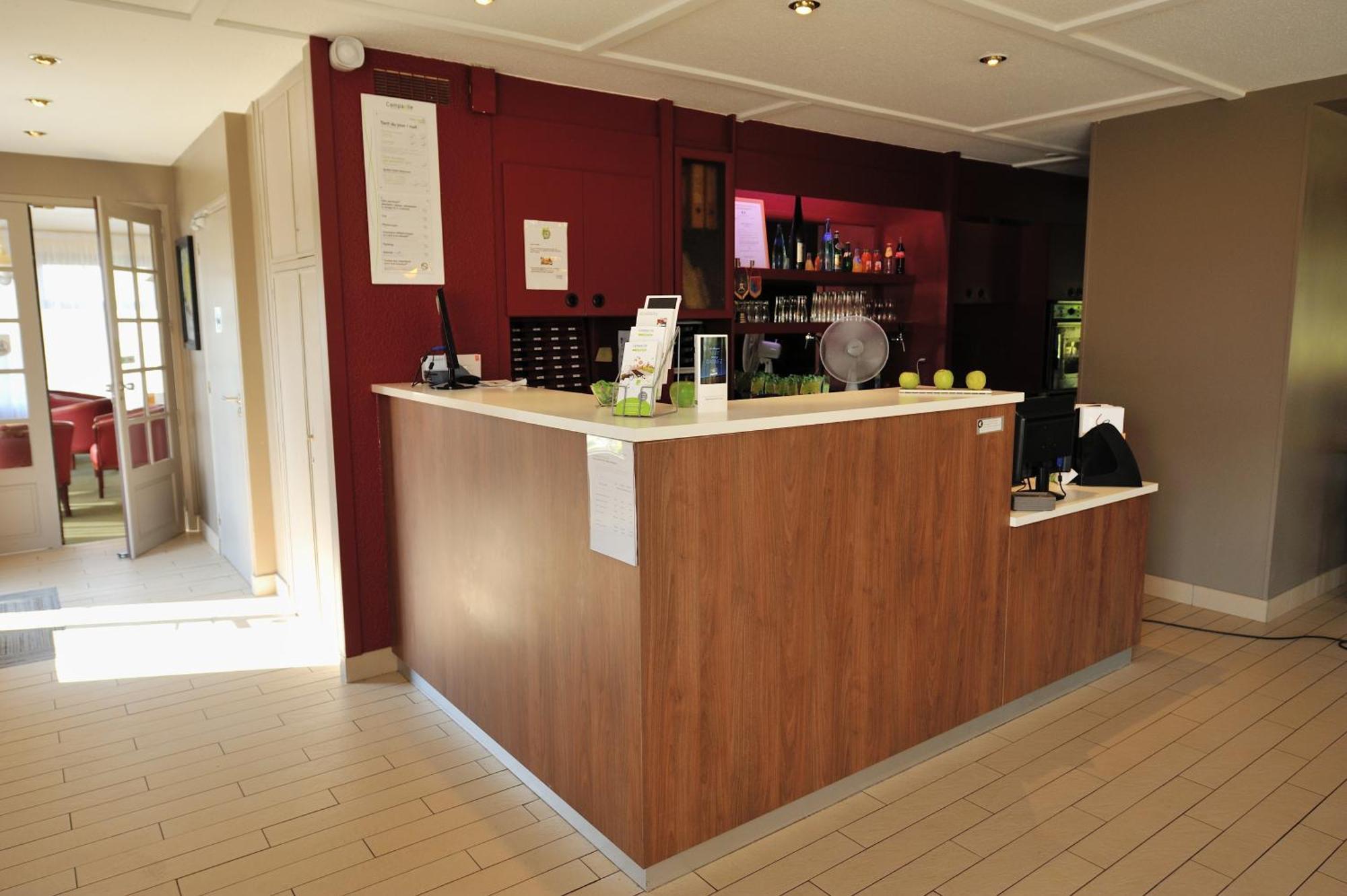 Hotel De La Briere Trignac Ngoại thất bức ảnh