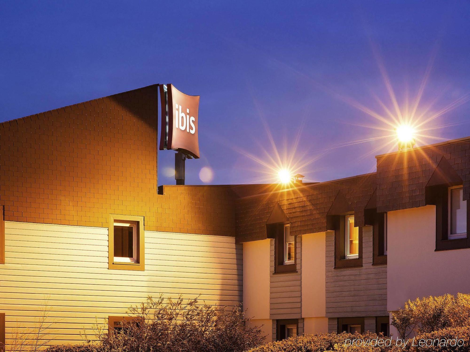Hotel De La Briere Trignac Ngoại thất bức ảnh
