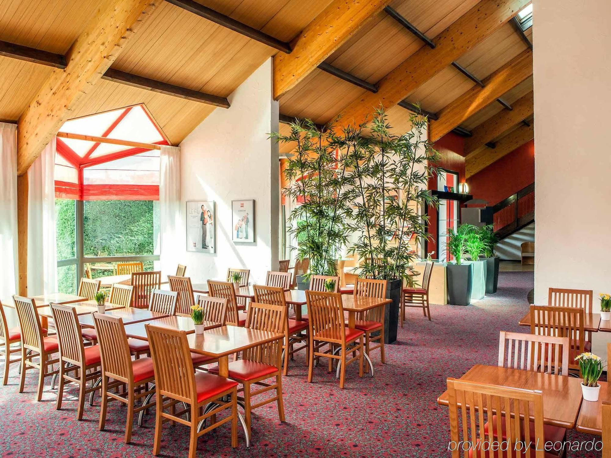 Hotel De La Briere Trignac Ngoại thất bức ảnh